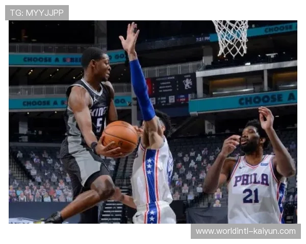 福克斯6.2助攻1.4抢断 国王后卫速度优势明显 福克斯6.2助攻1.4抢断 国王后卫速度优势明显